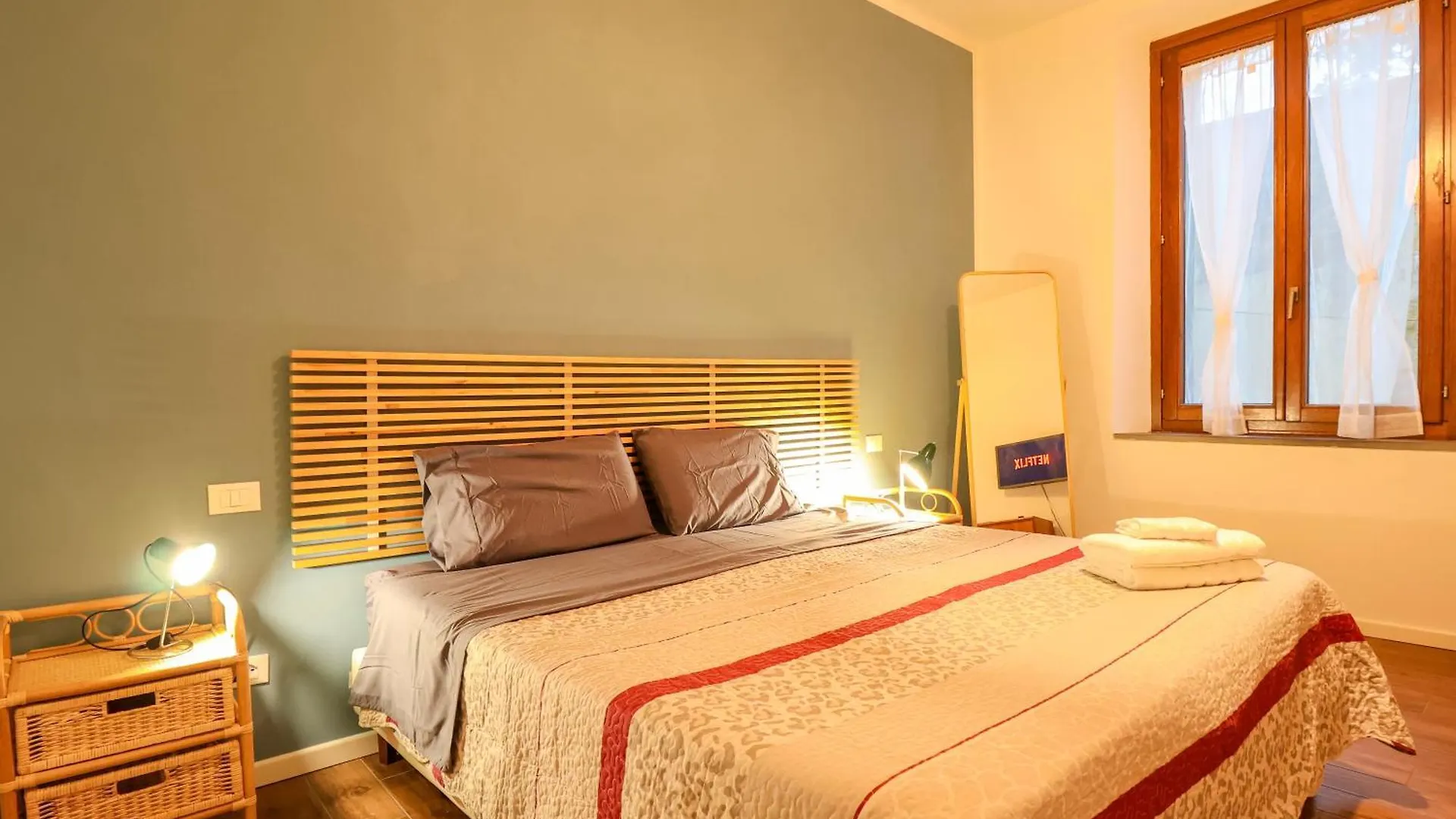 Charming Apartment In The Center - With Wi-Fi, Patio Pistoia