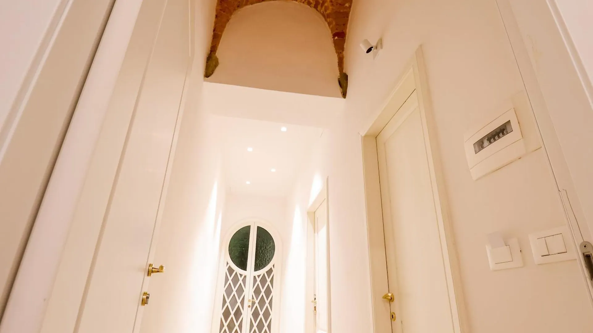 Charming Apartment In The Center - With Wi-Fi, Patio Pistoia