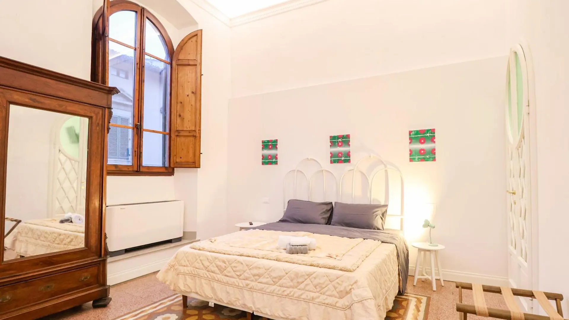 Charming Apartment In The Center - With Wi-Fi, Patio Pistoia Italy