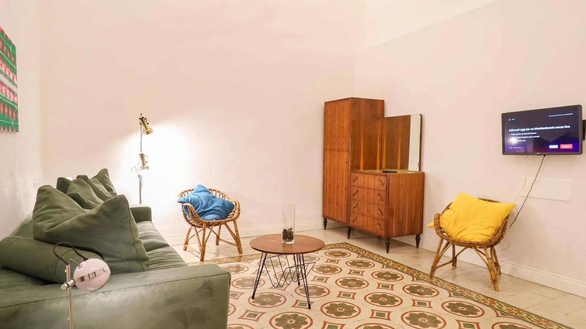 Charming Apartment In The Center - With Wi-Fi, Patio Pistoia 0*,